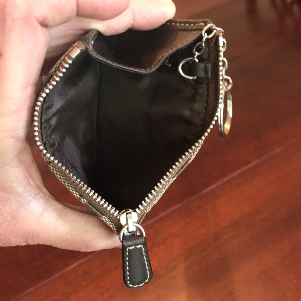 Coach keychain and card case - Picture 7 of 7
